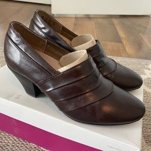 NWT Naturalizer Dress Shoes